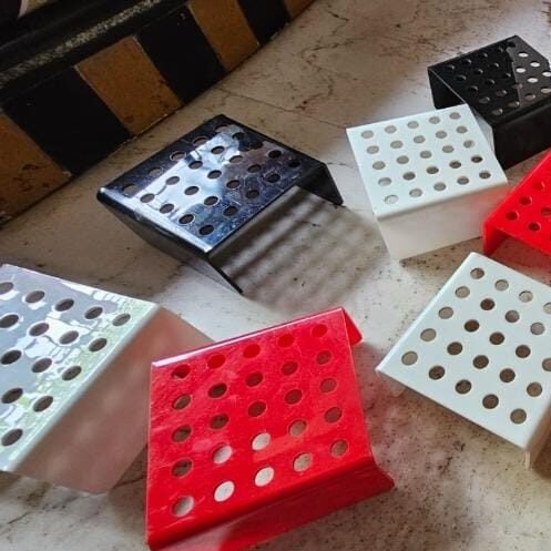 WhatsApp Image 2025-10-30 at 18.26.05_58ab4e21 Cone Holder - Image 1